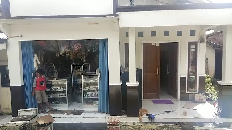 Toko Sembako & Fatma Celluler: Solusi Harian yang Menghargai Tradisi Cilacap